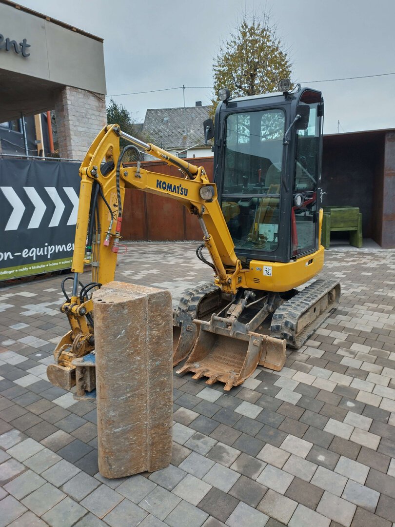 Komatsu PC16R-3HS – Minibagger – Tilt-Funktion, gebraucht