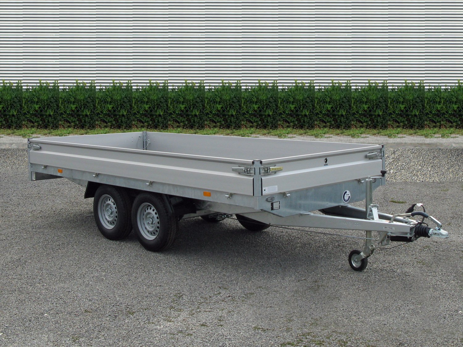 Hapert Azure H-2 – Hochlader-Anhänger – 2.700 kg, 4.050 × 1.800 mm